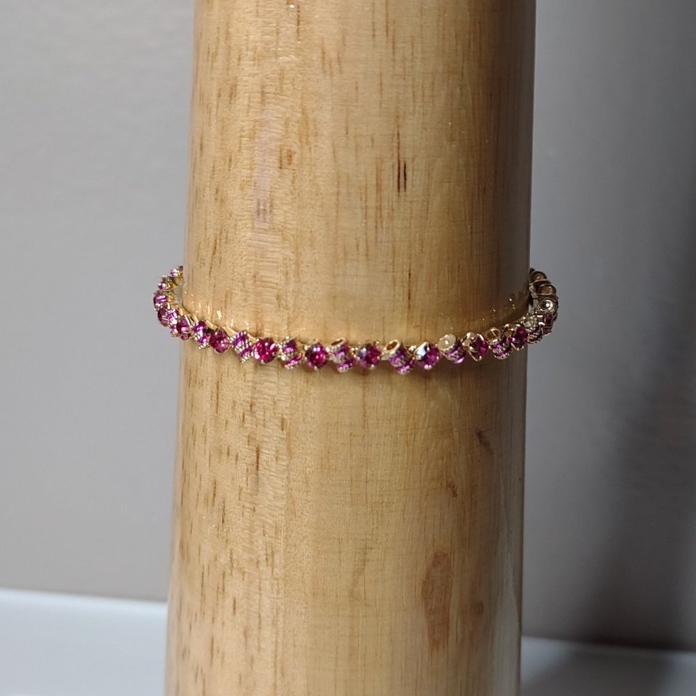 Very Pretty Pink And Gold Tone Bangle